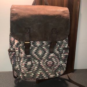 MADISON & DAKOTA BACKPACK SOUTHWESTERN PRINT